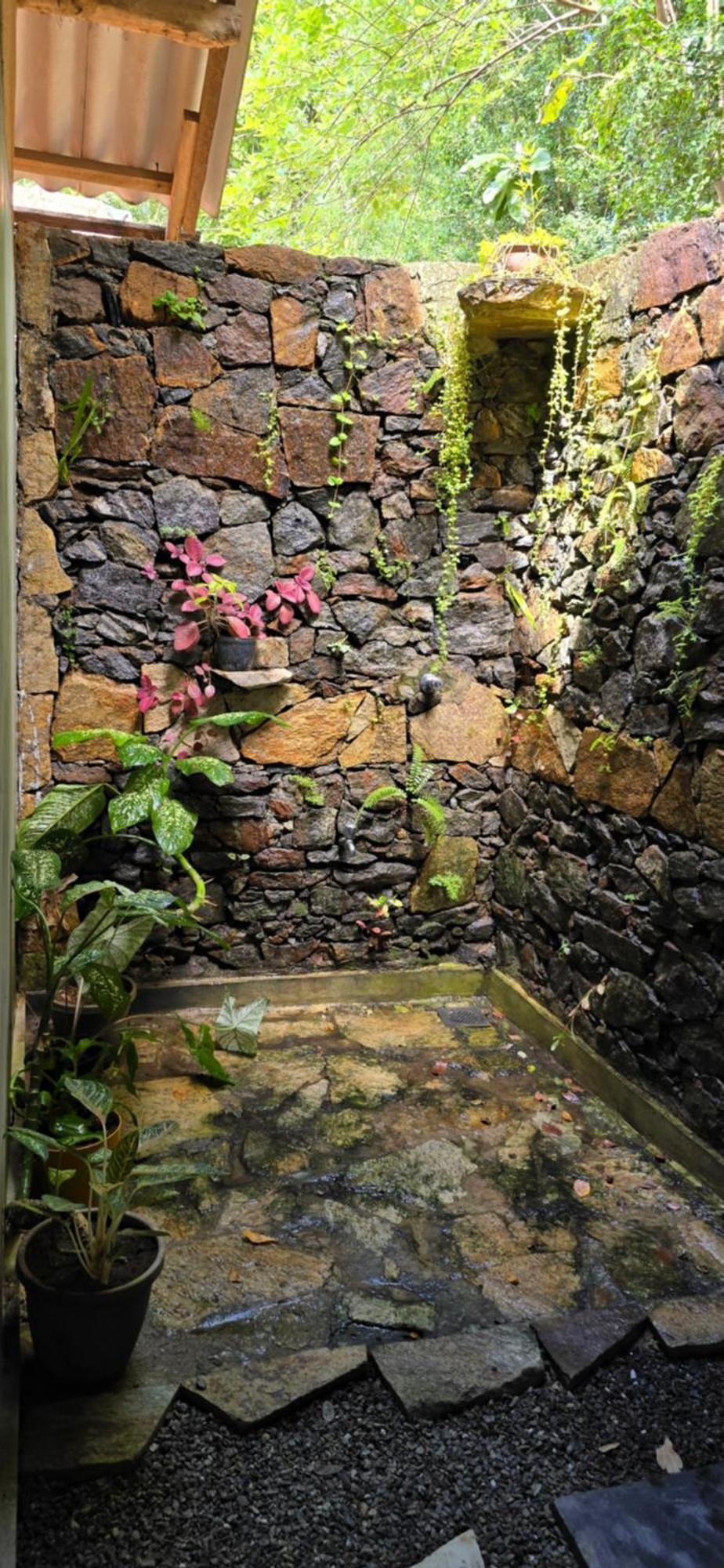 Hasthi Safari Cottage อุดาวาลาเว ภายนอก รูปภาพ